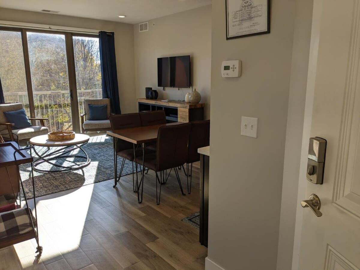 Downtown Traverse City Condo - Capri 209 외부 사진