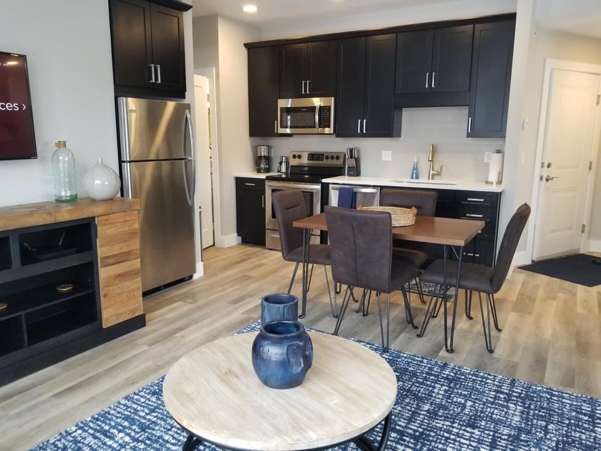 Downtown Traverse City Condo - Capri 209 외부 사진